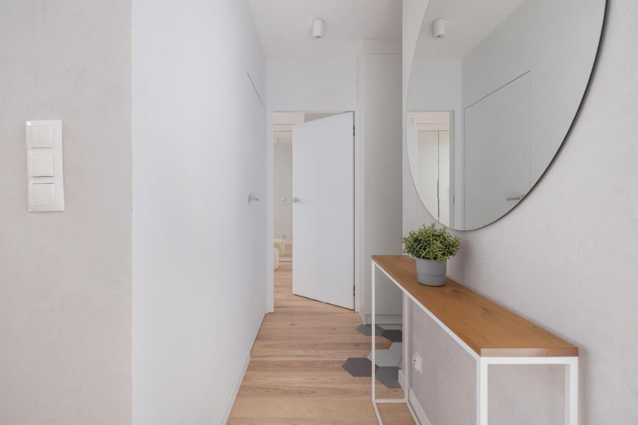 Vetulaniego Apartment With Air Conditioning & Parking By Renters Prestige Krakau Exterior foto