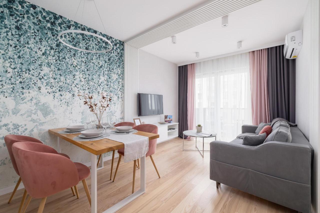 Vetulaniego Apartment With Air Conditioning & Parking By Renters Prestige Krakau Exterior foto