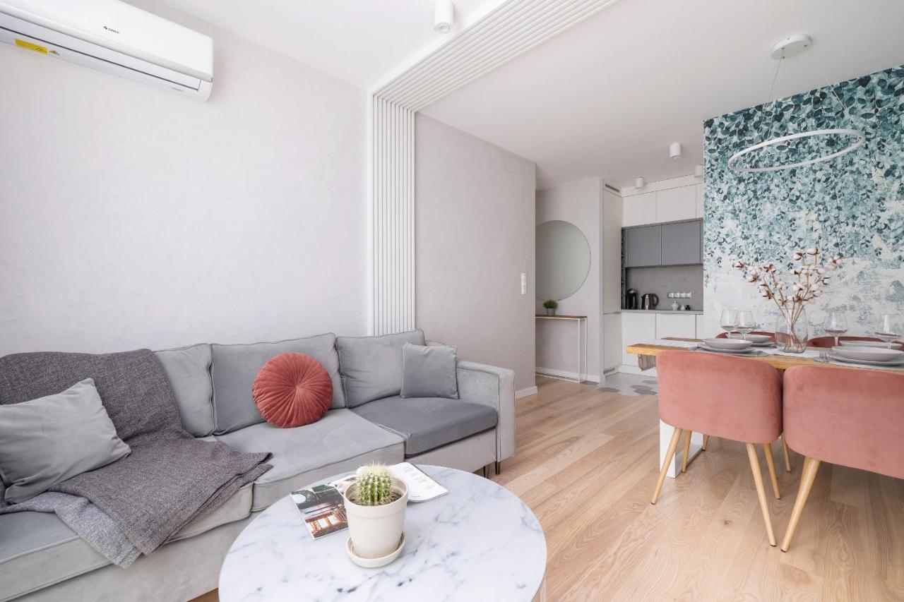 Vetulaniego Apartment With Air Conditioning & Parking By Renters Prestige Krakau Exterior foto