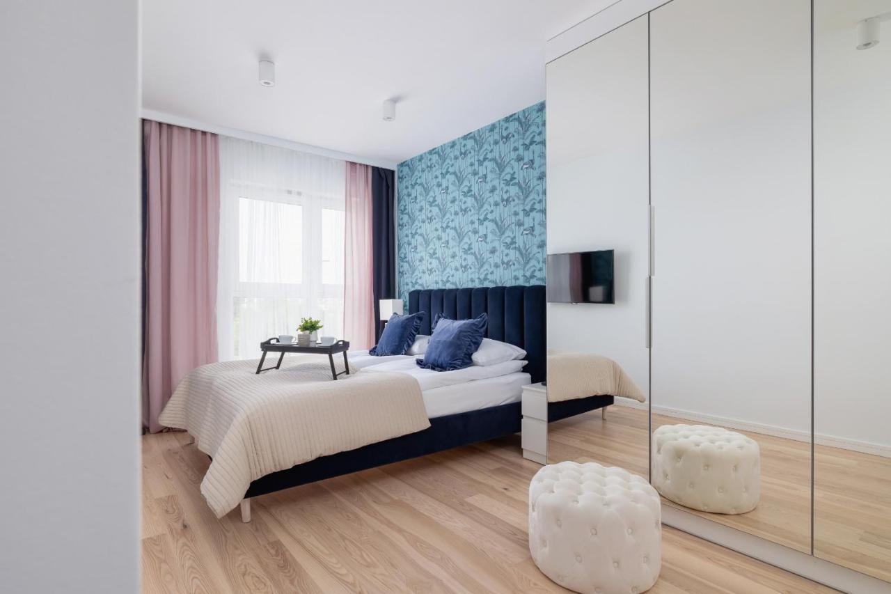 Vetulaniego Apartment With Air Conditioning & Parking By Renters Prestige Krakau Exterior foto